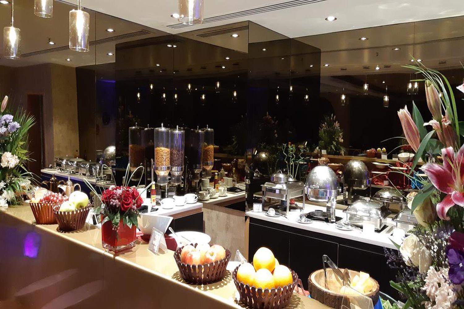 ניו דלהי Hotel Luxe Manor Near Delhi Airport מראה חיצוני תמונה