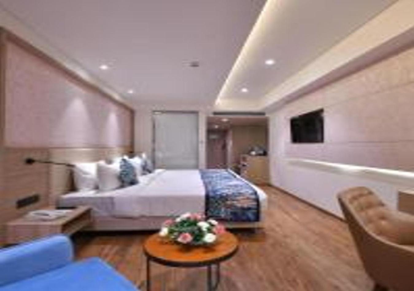ניו דלהי Hotel Luxe Manor Near Delhi Airport מראה חיצוני תמונה